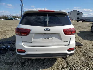 2019 Kia Sorento EX z VIN 5XYPHDA54KG533829, wystawiony jako Copart lot #52804435 z przebiegiem 121 139 mil mil oraz Szkoda całkowita • Salvage title. Historia ofert i sprzedaży dostępna na DreamBid. Obrazek 6.