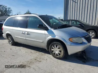 2007 Chrysler Town & Country LWB Touring with VIN 2A4GP54L77R151293, listed as a Copart auction lot 81691134 with 193,396 mi miles and Salvage Title. Bid and sale history available at carsss.com. Image 4.