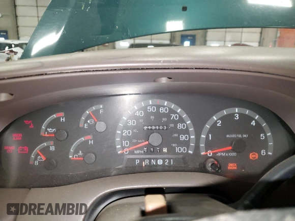 1997 Ford F-150 XL with VIN 1FTDX07W8VKA61728, listed as a Copart auction lot 79912784 with 213,103 mi miles and Non repairable. Bid and sale history available at DreamBid. Image 9.