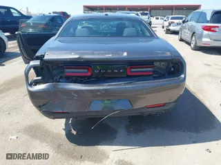 2015 Dodge Challenger R/T with VIN 2C3CDZAT2FH823343, listed as a IAAI auction lot 41877114 with 161,665 mi miles. Bid and sale history available at carsss.com. Image 6.