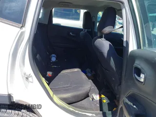 2018 Jeep Compass Sport with VIN 3C4NJCAB3JT263298, listed as a IAAI auction lot 42218194 with 104,604 mi miles and . Bid and sale history available at DreamBid. Image 8.