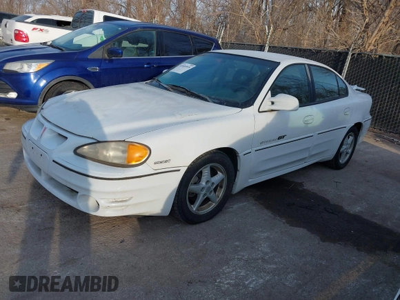 2001 Pontiac Grand Am GT with VIN 1G2NW52EX1C147666, listed as a IAAI auction lot 41689955 with 189,598 mi miles. Bid and sale history available at carsss.com. Image 2.