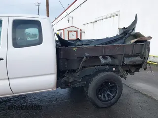 2016 Toyota Tacoma SR with VIN 5TFRX5GN0GX071038, listed as a IAAI auction lot 41176395 with 160,803 mi miles and . Bid and sale history available at DreamBid. Image 19.