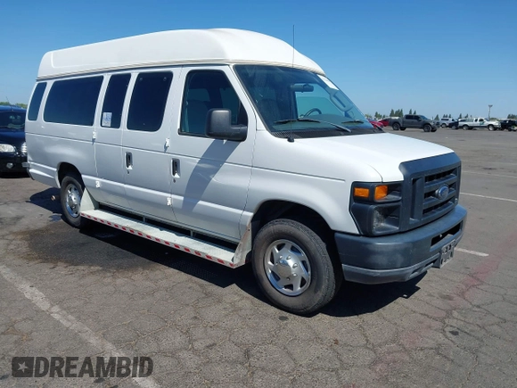 2008 Ford Econoline Cargo Commercial with VIN 1FTNS24W48DB56945, listed as a IAAI auction lot 42520468 with 97,068 mi miles and . Bid and sale history available at DreamBid. Image 1.