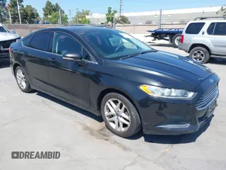 2013 Ford Fusion SE with VIN 3FA6P0H76DR312052, listed as a IAAI auction lot 42088821 with 135,761 mi miles. Bid and sale history available at carsss.com. Image 1.