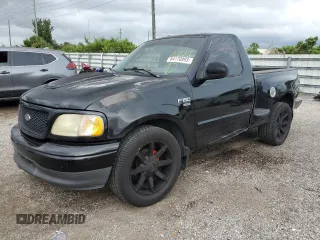 2003 Ford F-150 XL z VIN 1FTRF07W33KB56591, wystawiony jako Copart lot #64170993 z przebiegiem 150 941 mil mil oraz Szkoda całkowita • Salvage title. Historia ofert i sprzedaży dostępna na DreamBid. Obrazek 1.