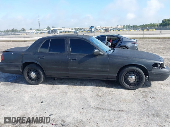 2007 Ford Police Interceptor with VIN 2FAHP71W17X140277, listed as a IAAI auction lot 41932372 with Not provided miles and . Bid and sale history available at DreamBid. Image 14.