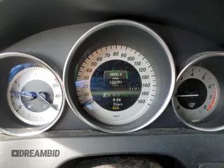 2013 Mercedes-Benz C 300 Sport с VIN WDDGF8ABXDR286670, выставлен на аукционе Copart как лот 61009525 с пробегом 125 791 миль миль и Списание • Salvage title. История ставок и продаж доступна на DreamBid. Изображение 9.