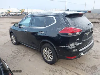 2017 Nissan Rogue SL with VIN JN8AT2MV3HW007874, listed as a IAAI auction lot 41879813 with 198,323 mi miles. Bid and sale history available at carsss.com. Image 3.