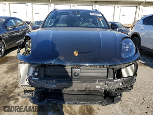 2023 Porsche Macan S с VIN WP1AG2A58PLB39600, выставлен на аукционе Copart как лот 42609675 с пробегом 23 431 миль миль и Списание • Salvage title. История ставок и продаж доступна на DreamBid. Изображение 5.