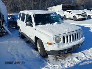 2017 Jeep Patriot High Altitude with VIN 1C4NJRFB5HD168818, listed as a IAAI auction lot 41374327 with 103,227 mi miles. Bid and sale history available at carsss.com. Image 1.