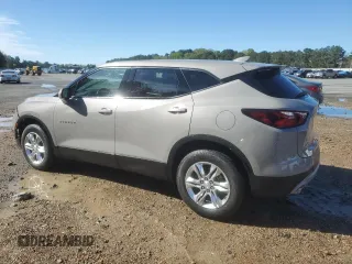 2021 Chevrolet Blazer LT z VIN 3GNKBCR47MS572022, wystawiony jako Copart lot #49887885 z przebiegiem 22 274 mil mil oraz Szkoda całkowita • Salvage title. Historia ofert i sprzedaży dostępna na DreamBid. Obrazek 2.