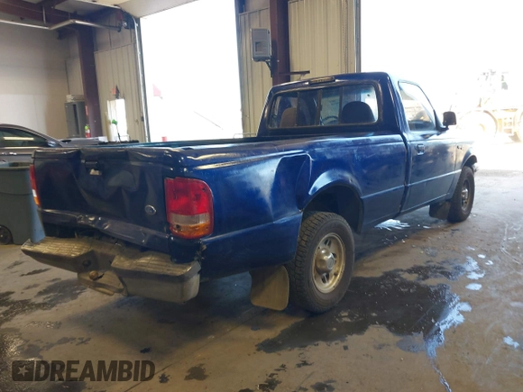 1997 Ford Ranger XLT with VIN 1FTCR10A7VUA22997, listed as a IAAI auction lot 42120989 with 231,765 mi miles. Bid and sale history available at carsss.com. Image 4.