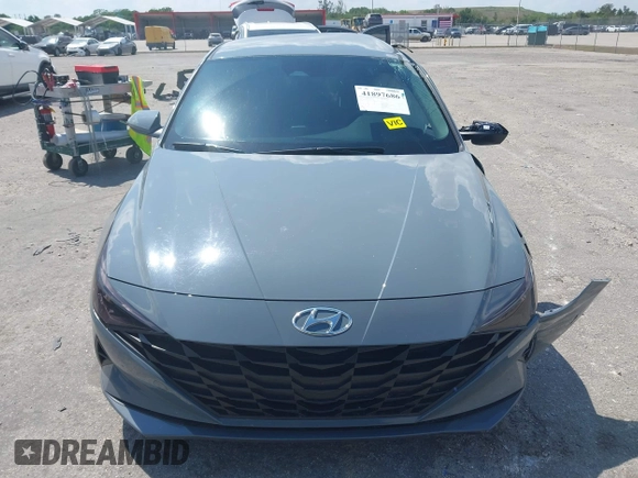 2022 Hyundai Elantra SEL with VIN KMHLM4AG0NU311475, listed as a IAAI auction lot 41897686 with 25,488 mi miles and . Bid and sale history available at DreamBid. Image 12.