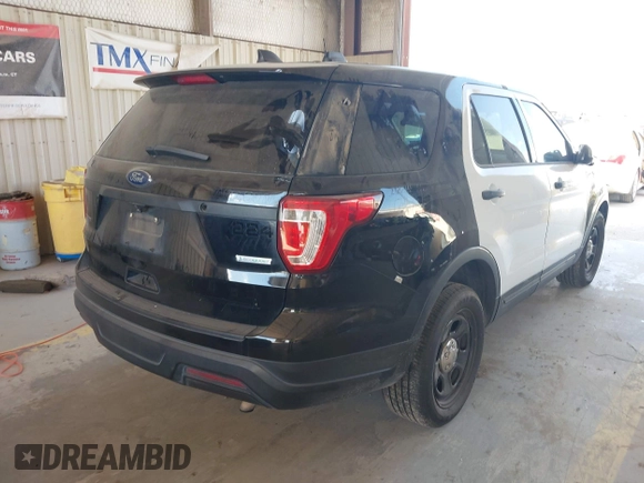 2018 Ford Police Interceptor Utility с VIN 1FM5K8AT5JGB19089, выставлен на аукционе IAAI как лот 42413153 с пробегом 122 665 миль миль и . История ставок и продаж доступна на DreamBid. Изображение 4.