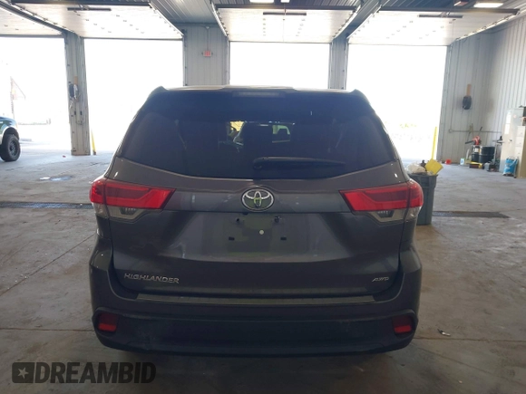 2017 Toyota Highlander LE with VIN 5TDBZRFH8HS386143, listed as a IAAI auction lot 42233604 with 44,507 mi miles and . Bid and sale history available at DreamBid. Image 15.