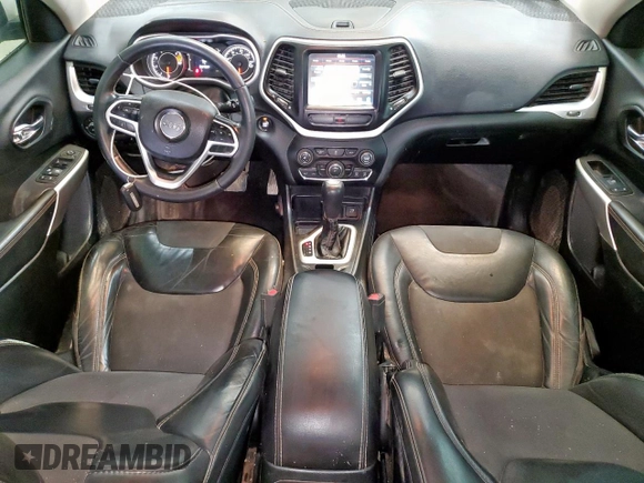 2018 Jeep Cherokee Latitude Plus with VIN 1C4PJLLB1JD542597, listed as a Copart auction lot 61545105 with 218,442 mi miles and Clean title. Bid and sale history available at DreamBid. Image 8.