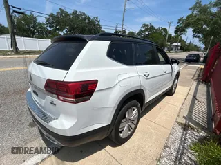 2019 Volkswagen Atlas SE z VIN 1V2UR2CA5KC603713, wystawiony jako Copart lot #54632535 z przebiegiem 27 117 mil mil oraz Szkoda całkowita • Salvage title. Historia ofert i sprzedaży dostępna na DreamBid. Obrazek 4.
