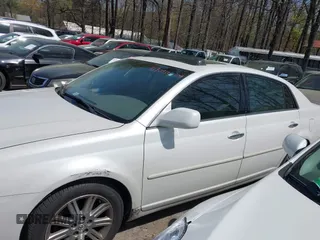 2010 Toyota Avalon XL with VIN 4T1BK3DB6AU363456, listed as a IAAI auction lot 41909395 with 251,402 mi miles and . Bid and sale history available at DreamBid. Image 14.