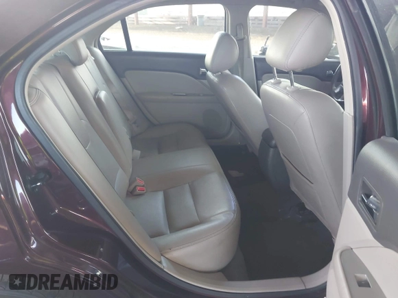 2011 Ford Fusion SEL with VIN 3FAHP0JG7BR324789, listed as a IAAI auction lot 42039962 with 164,726 mi miles. Bid and sale history available at carsss.com. Image 8.