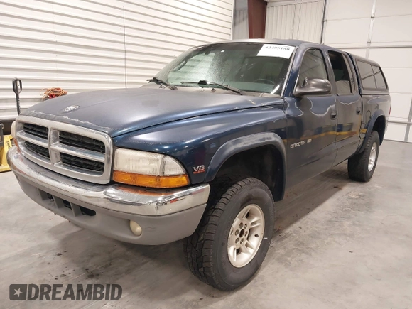 2000 Dodge Dakota Sport with VIN 1B7GG2AN6YS636308, listed as a IAAI auction lot 42405180 with 171,266 mi miles and . Bid and sale history available at DreamBid. Image 2.
