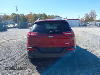 2016 Jeep Cherokee Latitude with VIN 1C4PJMCB2GW153972, listed as a IAAI auction lot 40579489 with 130,176 mi miles. Bid and sale history available at carsss.com. Image 16.