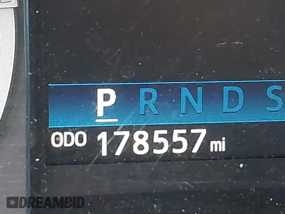 2015 Toyota Tundra SR5 z VIN 5TFEM5F16FX091122, wystawiony jako IAAI lot #41623318 z przebiegiem 178 557 mil mil oraz . Historia ofert i sprzedaży dostępna na DreamBid. Obrazek 16.
