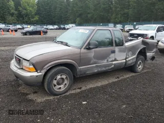 1998 GMC Sonoma SLS with VIN 1GTCS1943W8516589, listed as a Copart auction lot 71770264 with 0 mi miles and Salvage Title. Bid and sale history available at carsss.com. Image 1.