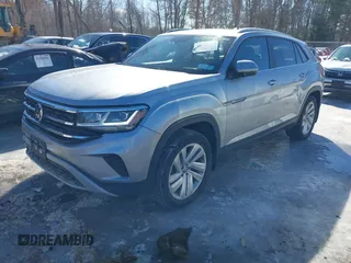 2021 Volkswagen Atlas SE with VIN 1V2KE2CA4MC228516, listed as a IAAI auction lot 41630396 with 53,946 mi miles and . Bid and sale history available at DreamBid. Image 2.