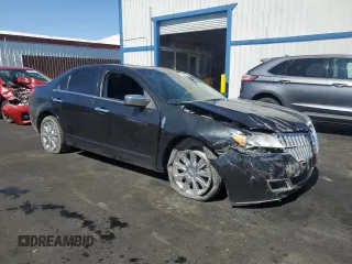 2010 Lincoln MKZ with VIN 3LNHL2GC1AR652774, listed as a Copart auction lot 61284855 with 198,254 mi miles and Salvage title. Bid and sale history available at DreamBid. Image 4.