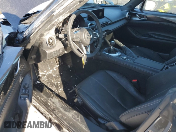 2024 Mazda MX-5 Miata Grand Touring z VIN JM1NDAM73R0607806, wystawiony jako Copart lot #88531435 z przebiegiem 3 089 mil mil oraz Szkoda całkowita • Salvage title. Historia ofert i sprzedaży dostępna na DreamBid. Obrazek 8.
