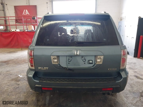 2007 Honda Pilot EX-L with VIN 2HKYF18767H514926, listed as a IAAI auction lot 41717715 with 129,927 mi miles. Bid and sale history available at carsss.com. Image 17.