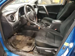 2017 Toyota RAV4 LE с VIN 2T3BFREV2HW552378, выставлен на аукционе Copart как лот 57155225 с пробегом 170 795 миль миль и Списание • Salvage title. История ставок и продаж доступна на DreamBid. Изображение 7.