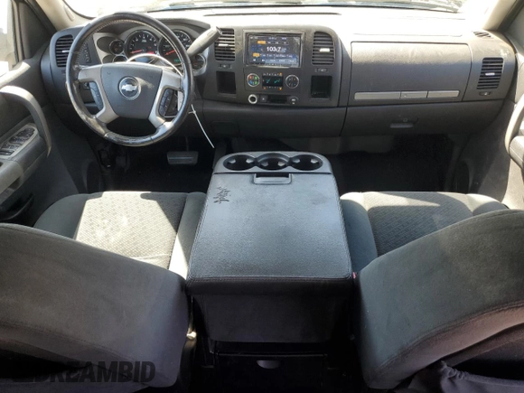 2008 Chevrolet Silverado 1500 LTZ with VIN 3GCEC13J68G184343, listed as a Copart auction lot 55662185 with 179,789 mi miles and Salvage Title. Bid and sale history available at DreamBid. Image 8.