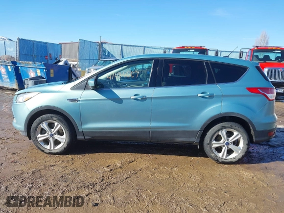 2013 Ford Escape SE z VIN 1FMCU9GX3DUC55471, wystawiony jako IAAI lot #41484007 z przebiegiem 174 381 mil mil oraz . Historia ofert i sprzedaży dostępna na DreamBid. Obrazek 14.