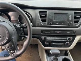 2018 Kia Sedona L with VIN KNDMA5C17J6403388, listed as a Copart auction lot 47965185 with 159,896 mi miles and Clean Title. Bid and sale history available at carsss.com. Image 9.