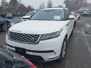 2018 Land Rover Range Rover Velar S z VIN SALYB2RX5JA722934, wystawiony jako IAAI lot #41620738 z przebiegiem 96 804 mil mil oraz . Historia ofert i sprzedaży dostępna na DreamBid. Obrazek 11.