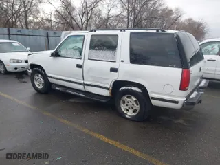 1999 Chevrolet Tahoe Z71 with VIN 1GNEK13R5XJ574086, listed as a IAAI auction lot 41788562 with 339,570 mi miles. Bid and sale history available at carsss.com. Image 3.