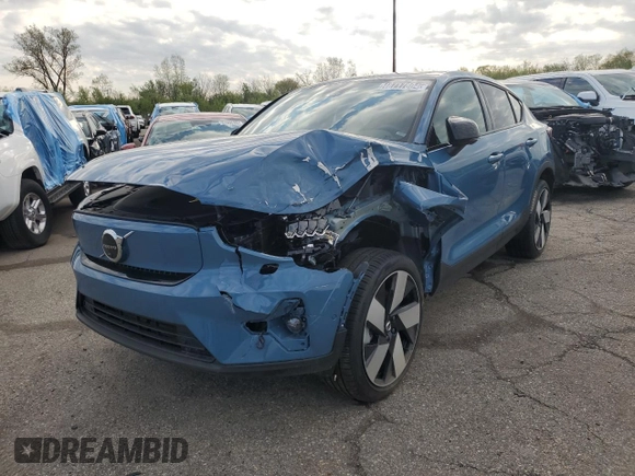 2023 Volvo C40 Ultimate с VIN YV4ED3GM3P2062413, выставлен на аукционе Copart как лот 48717804 с пробегом 11 638 миль миль и . История ставок и продаж доступна на DreamBid. Изображение 1.