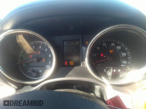 2011 Jeep Grand Cherokee Overland with VIN 1J4RR6GG8BC510143, listed as a IAAI auction lot 41329967 with 195,450 mi miles and . Bid and sale history available at DreamBid. Image 7.