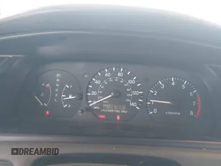 1998 Toyota Camry LE z VIN JT2BG22KXW0157647, wystawiony jako IAAI lot #42282818 z przebiegiem 267 681 mil mil oraz . Historia ofert i sprzedaży dostępna na DreamBid. Obrazek 7.