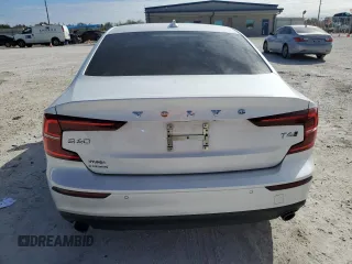 2020 Volvo S60 Momentum with VIN 7JRA22TK7LG041911, listed as a Copart auction lot 41256154 with 82,597 mi miles. Bid and sale history available at carsss.com. Image 6.