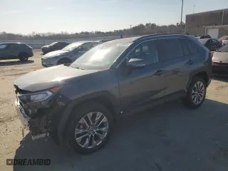 2021 Toyota RAV4 XLE Premium with VIN 2T3C1RFV8MW148173, listed as a Copart auction lot 48395945 with 61,873 mi miles and Salvage Title. Bid and sale history available at carsss.com. Image 1.
