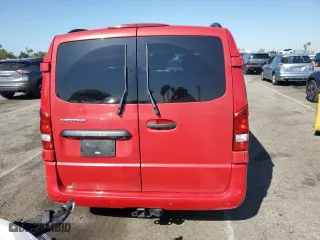 2019 Mercedes-Benz Metris Passenger Van with VIN WD4PG2EE2K3506382, listed as a Copart auction lot 46945455 with 59,757 mi miles and Salvage Title. Bid and sale history available at carsss.com. Image 6.
