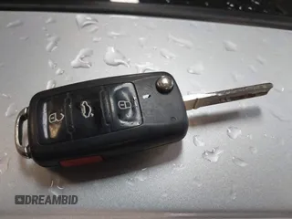 2014 Volkswagen Jetta TDI w/Premium с VIN 3VW3L7AJ6EM379401, выставлен на аукционе IAAI как лот 42086326 с пробегом 89 870 миль миль и . История ставок и продаж доступна на DreamBid. Изображение 11.