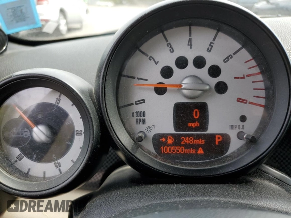 2013 MINI Convertible S с VIN WMWZP3C59DT706087, выставлен на аукционе Copart как лот 54504375 с пробегом 100 550 миль миль и Списание • Salvage title. История ставок и продаж доступна на DreamBid. Изображение 9.
