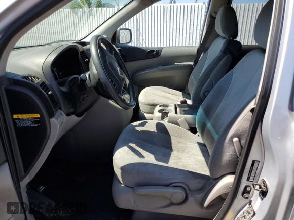 2009 Kia Sedona with VIN KNDMB133296299895, listed as a Copart auction lot 61930584 with 0 mi miles and Clean Title. Bid and sale history available at carsss.com. Image 7.