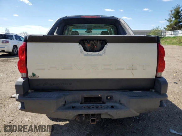2005 Chevrolet Avalanche LS with VIN 3GNEC12Z25G275359, listed as a Copart auction lot 52913684 with 187,603 mi miles and Clean Title. Bid and sale history available at carsss.com. Image 6.