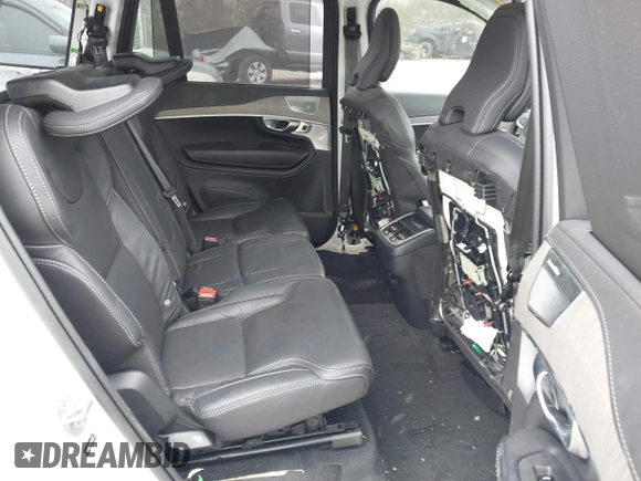 2023 Volvo XC90 Ultimate with VIN YV4062PA8P1959317, listed as a IAAI auction lot 41683784 with 16,972 mi miles and . Bid and sale history available at DreamBid. Image 8.