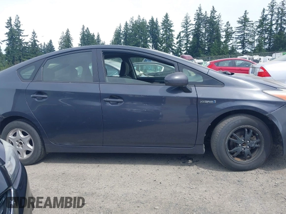 2014 Toyota Prius Four with VIN JTDKN3DUXE0361915, listed as a IAAI auction lot 42785286 with 303,354 mi miles and . Bid and sale history available at DreamBid. Image 13.